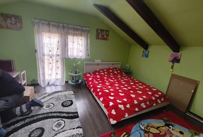 Casă cu 4 camere decomandat în Exterior Vest - 7