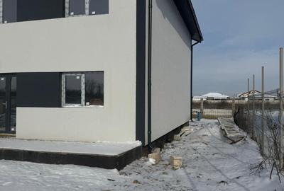 Casă individuală cu 4 camere cu Canalizare în Haliu - 4