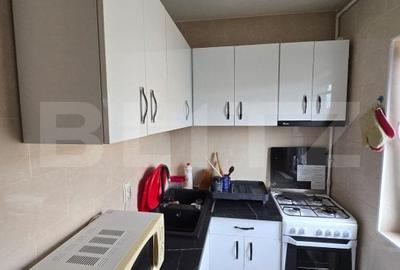 Garsoniera semidecomandata, 26 mp, zona Micro 1 - 10