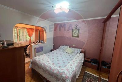 Apartament cu 3 camere decomandat în Central - 11