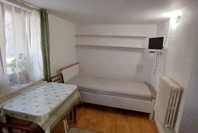 Garsonieră semidecomandată în Central