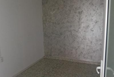 Spațiu comercial, de 70 mp, în Central - 5