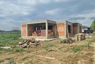Casă cu Canalizare în Ghermănești - 6
