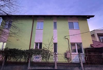 Casă individuală cu 7 camere semidecomandat cu Canalizare în Gheorgheni - 2