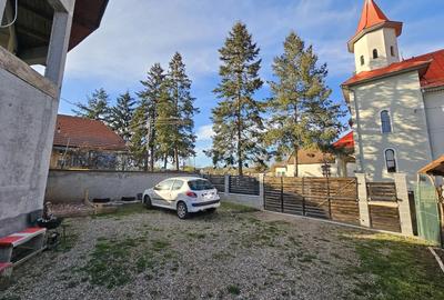 Casă cu 5 camere cu Teren 463 Mp în Hărău - 12