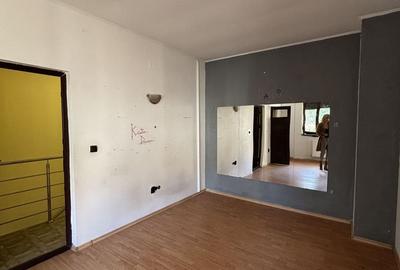 Apartament cu 4 camere decomandat, mobilat în Iosefin - 3