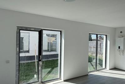 Casă individuală cu 4 camere cu Canalizare în Corbu - 4