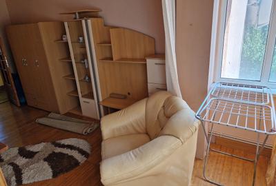 Apartament 2 camere decomandat piața Tractorul - 3