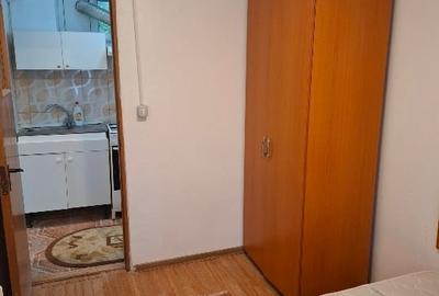 Direct proprietar  tomis nord  etaj 1. 0784370349 - 3