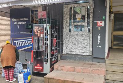 Spațiu comercial, de 30 mp, în Aleea Sporturilor - 12