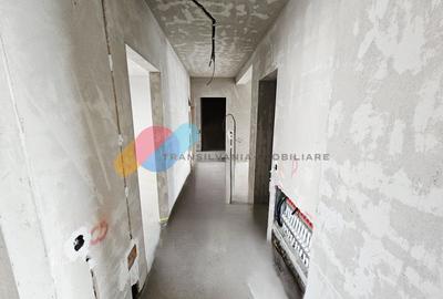 Apartament cu 4 camere semidecomandat în Mărăști - 3