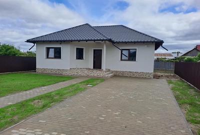 De vanzare casa noua in Dumbrava Ro?ie - 1