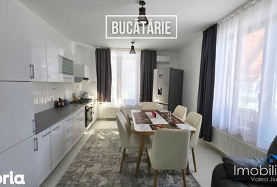 Casă cu 4 camere cu Teren 1106 Mp în Uric - 10