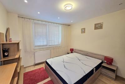 Apartament cu 3 camere semidecomandat, mobilat în Tomis II - 5