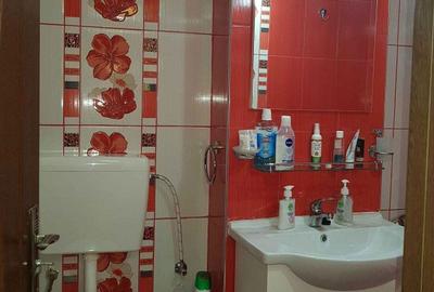 Apartament cu 3 camere decomandat în Central - 9