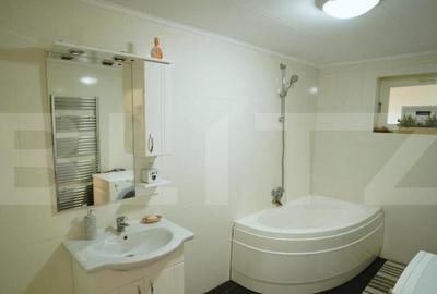 Casa de vanzare cu piscina - 13