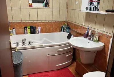 Apartament cu 3 camere semidecomandat în Obcini - 2