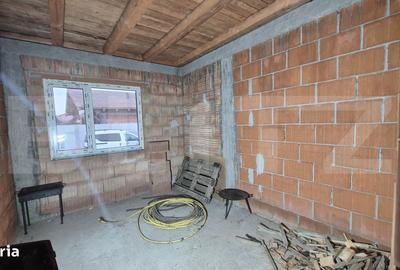 Casă cu 4 camere în Oar - 10