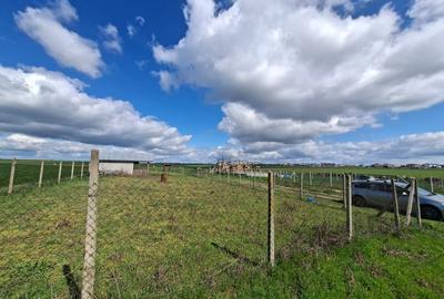 Teren Construcții intravilan de 400 mp, în Lazu - 4
