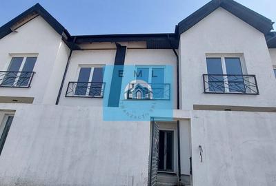 Duplex cu 5 camere cu Canalizare în Cornetu - 1