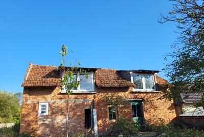 Casă cu 4 camere în Peștere - 9