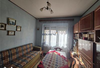 Apartament cu 3 camere decomandat în Central - 4