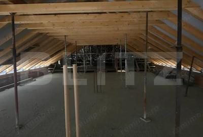 Casă cu 3 camere cu Teren 1643 Mp în Central - 4