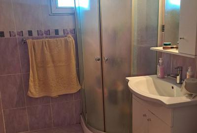 Apartament cu 4 camere în Rahova - 8