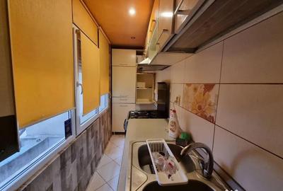 Apartament cu 4 camere decomandat în Inel I - 10