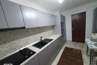 Apartament cu 4 camere decomandat în Est - 2