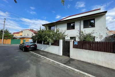 Casă individuală cu 5 camere în Obor