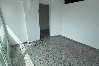 Spatiu comercial & birouri 10 mp 250mp. Suprafete &intrari la alegere. Mioritei 50. Vedere stradala - 2