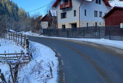 Casă cu 6 camere în Vadu Moților - 7