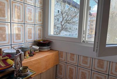 Apartament cu 2 camere semidecomandat, mobilat în Apărătorii Patriei - 12