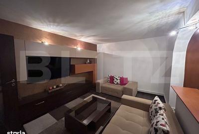 Apartament cu 4 camere decomandat în Rovine - 1