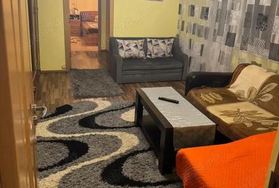 Inchiriez apartament doua camere etaj 1 micro 3 - 7