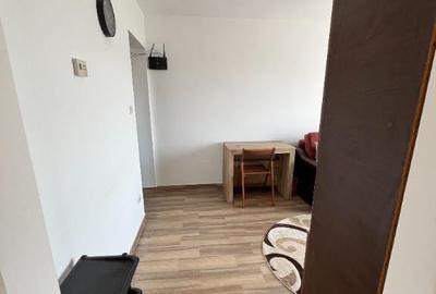 Vand apartament 2 camere zona Politiei - 5