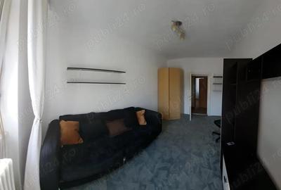 Apartament cu 2 camere decomandat central-Cetate-Medicina - 1