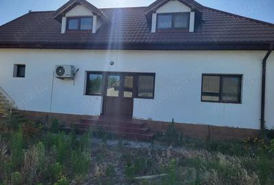 Casă cu 4 camere în Sarichioi - 7