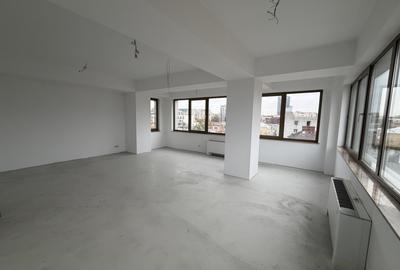 Spațiu comercial, de 126.31999969482 mp, în Unirii - 5