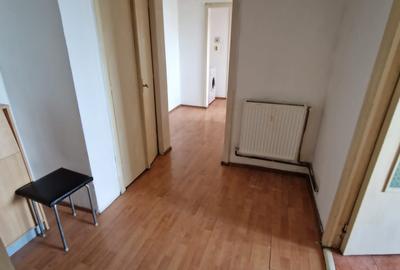 Apartament cu 3 camere decomandat, mobilat în Lipovei - 3