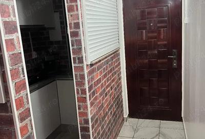 Garsonieră decomandată în Central - 1