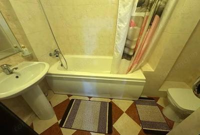 Garsonieră decomandată în Astra - 3