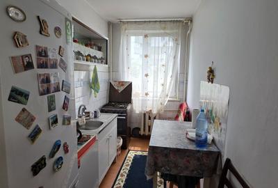 Gara 2 camere etaj 3 cu balcon - 5