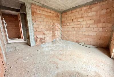 Duplex despartit prin baie si hol cu 3 dormitoare si dressing in Giroc - 4