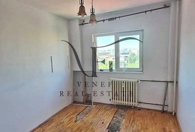 Apartament cu 4 camere decomandat în Colentina - 4