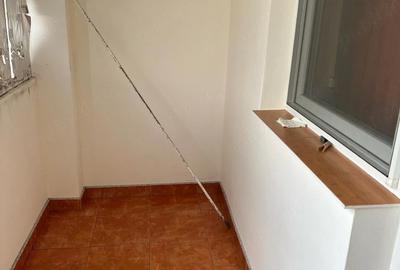 Apartament cu 4 camere decomandat în Central - 13