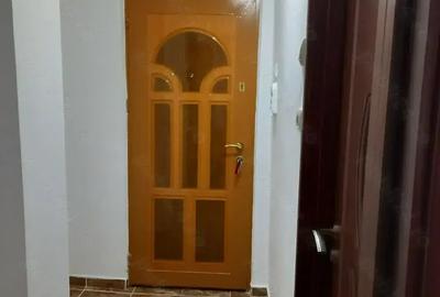 Vand garsoniera confort unu complet renovata ?i utilata,zona frumoasa ?i lini?tita. Pre? 37000 euro. - 6