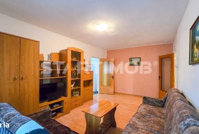 Apartament cu 2 camere semidecomandat, mobilat în Valea Cetății