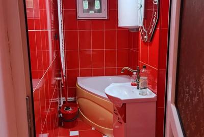 Inchiriez apartament - 2